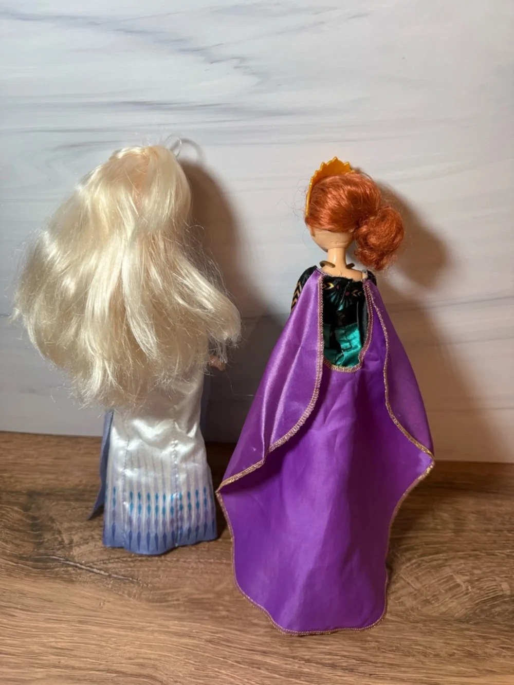 Frozen 2 Singing Elsa Anna Doll Set